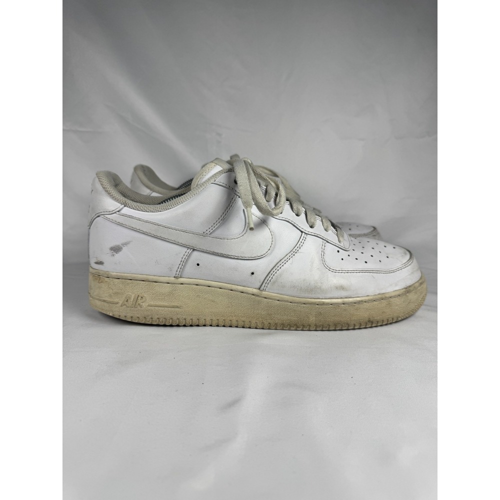 Nike Air Force 1 '07 CW2288-111 Mens US 10.5 Skate Shoes Triple White Sneakers